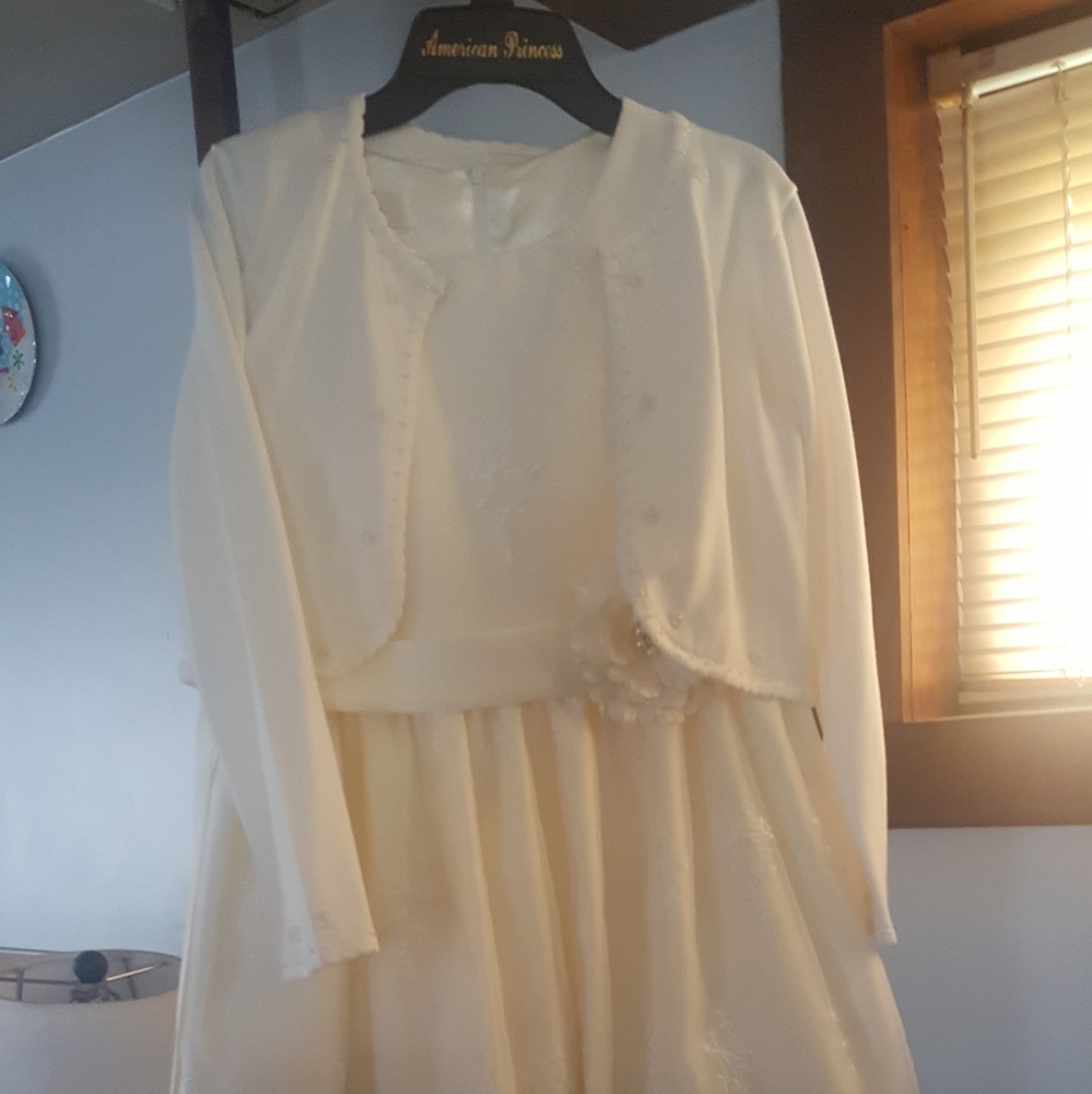 Girls dress
